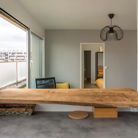 F2 Hypercentre Ferrand クレルモン・フェラン